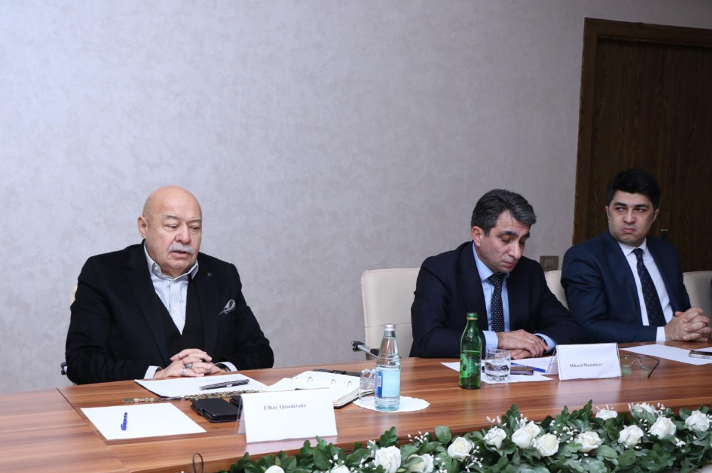 AzMİU-da Ekspert Şurasının növbəti iclası keçirilib - FOTOLAR